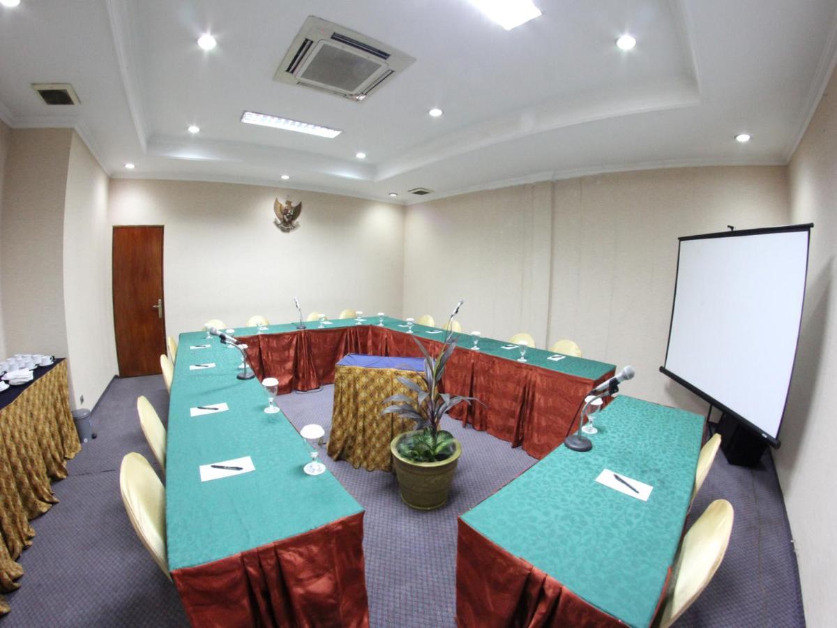 Puri Jaya Hotel Hotel